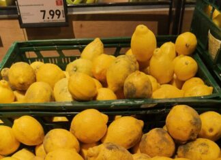 Magazine cu produse mucegaite in Bucuresti Produse mucegaite in Kaufland