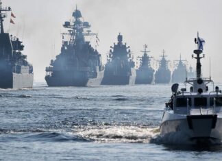 Nave ruse de razboi de la Marea Neagra au bombardat zona de coasta Nave rusesti in Marea Neagra