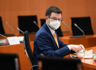 Armament greu din partea guvernului german