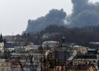 Atacuri cu rachete la Liov