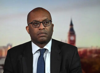 Marea Britanie ar putea realiza pana la sapte centrale nucleare pana in anul 2050 Ministrul Economiei, Kwasi Kwarteng