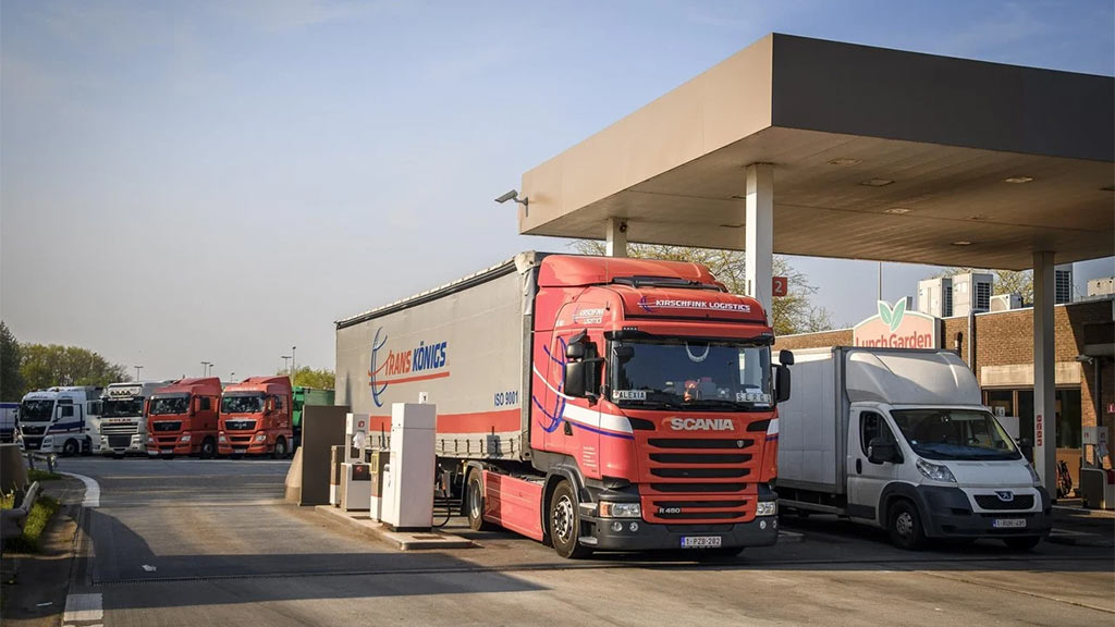 Sofer roman de TIR Sofer roman de TIR