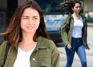 Ana de Armas fara make-up