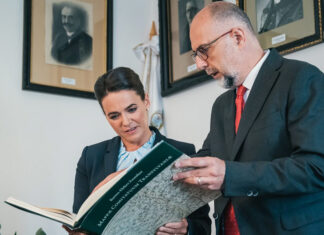 Kelemen si Novak Katalin