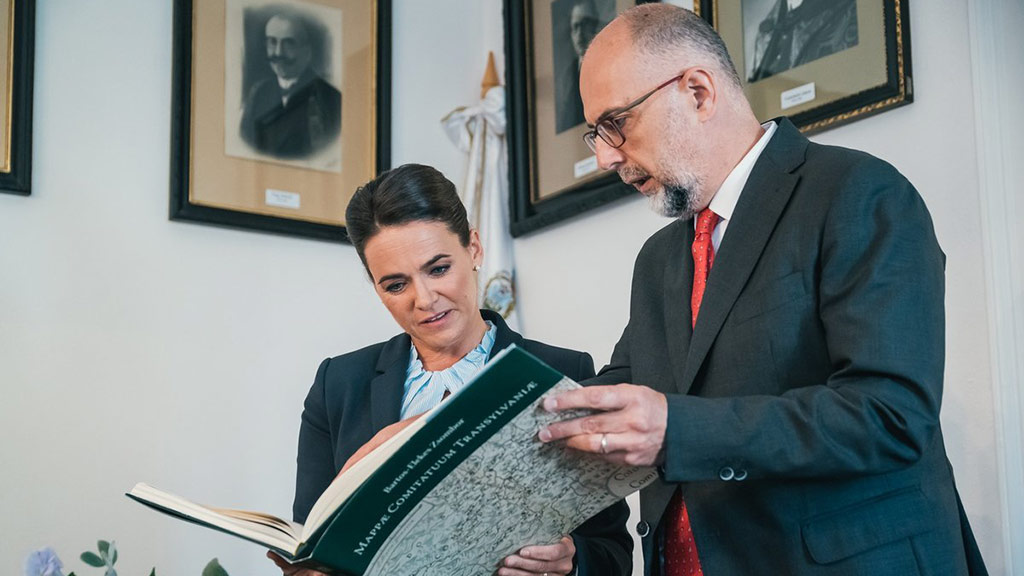 Kelemen si Novak Katalin Kelemen si Novak Katalin