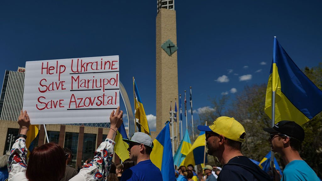Ucrainenii protesteaza Ucrainenii protesteaza